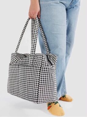 ✨BNWOT - Baggu Cloud Carry-On Bag Black & White Gingham✨